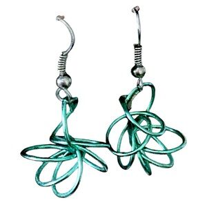 Abstract Handmade Green Wire Art Hook Drop Dangle Earrings EUC